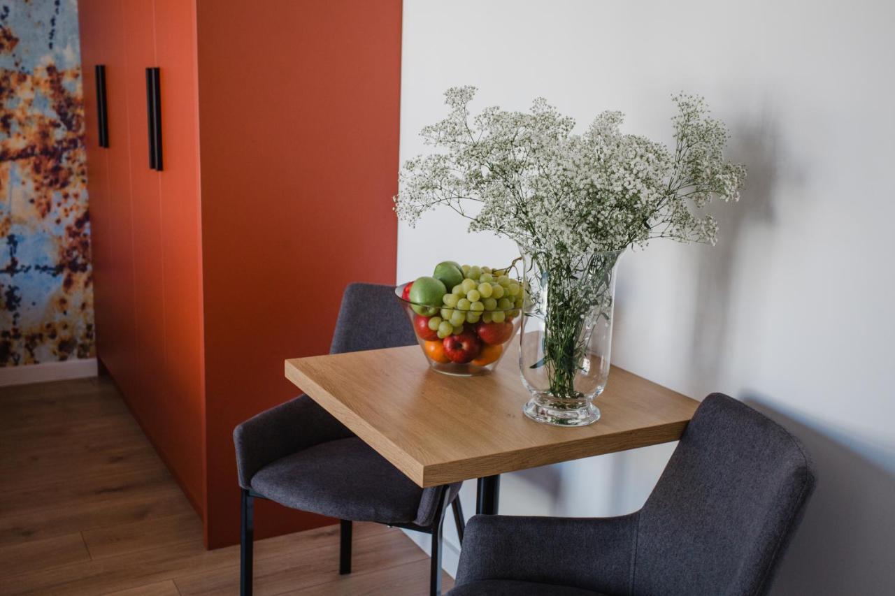 W&K Apartments - Ginger Suite - Faktura Vat, Parking Koszalin Bagian luar foto