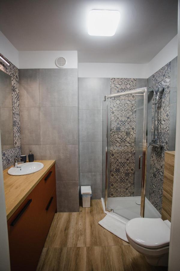 W&K Apartments - Ginger Suite - Faktura Vat, Parking Koszalin Bagian luar foto