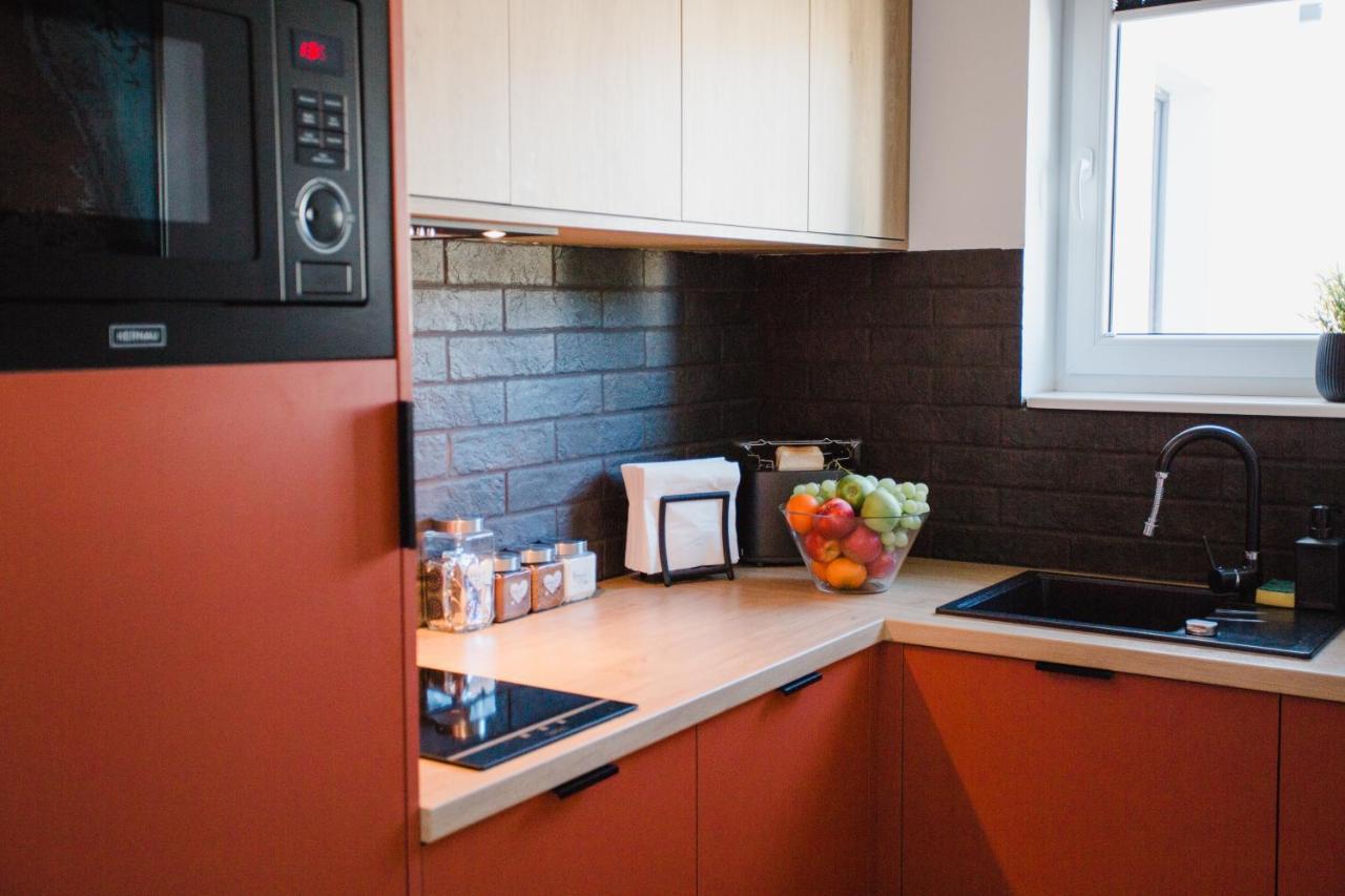 W&K Apartments - Ginger Suite - Faktura Vat, Parking Koszalin Bagian luar foto