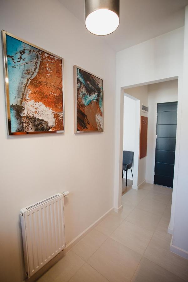 W&K Apartments - Ginger Suite - Faktura Vat, Parking Koszalin Bagian luar foto