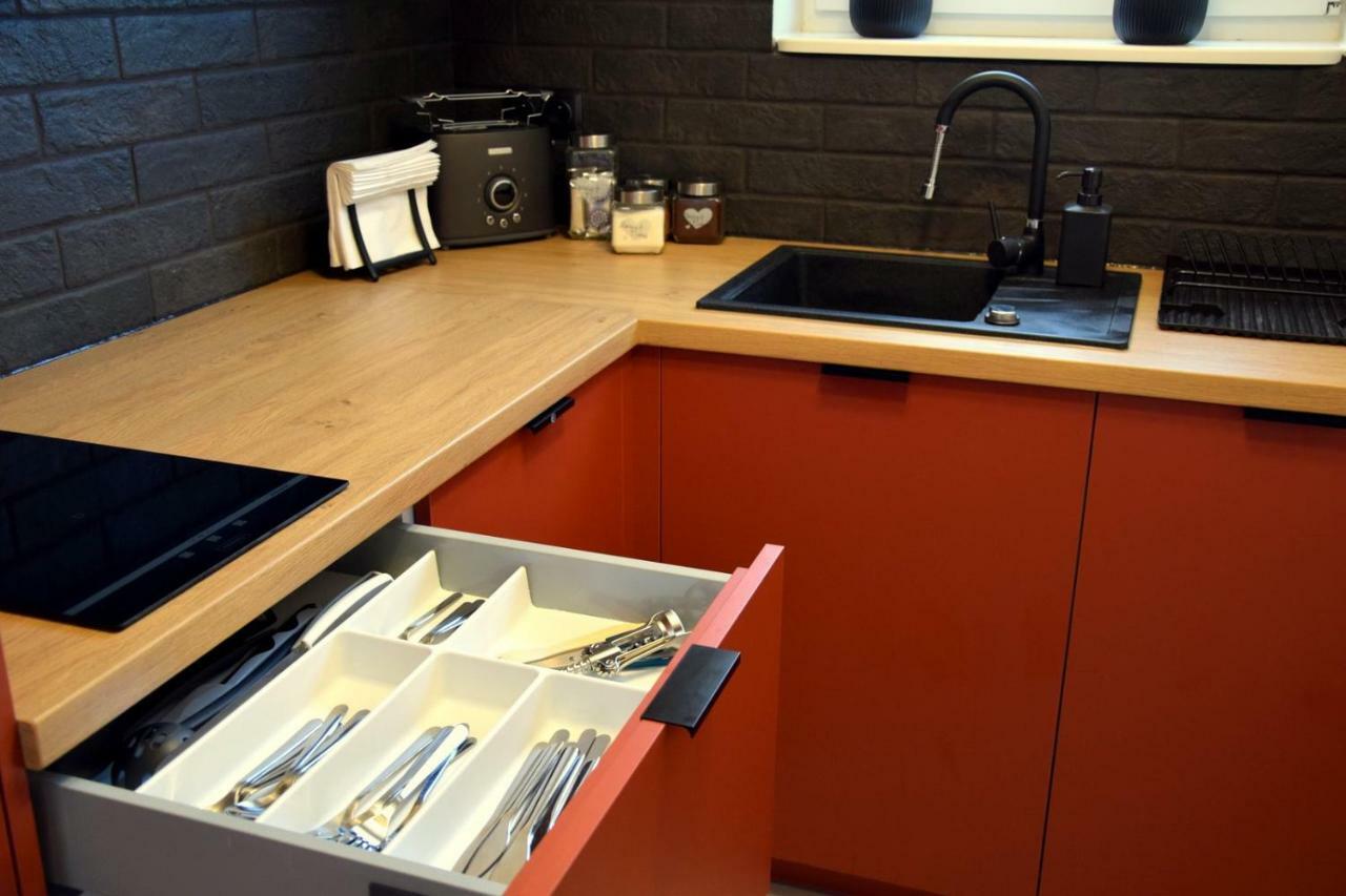W&K Apartments - Ginger Suite - Faktura Vat, Parking Koszalin Bagian luar foto